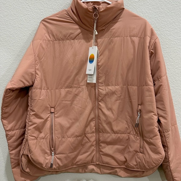 Vuori Jackets & Blazers - Vuori Canyon Insulated Jacket in Rose